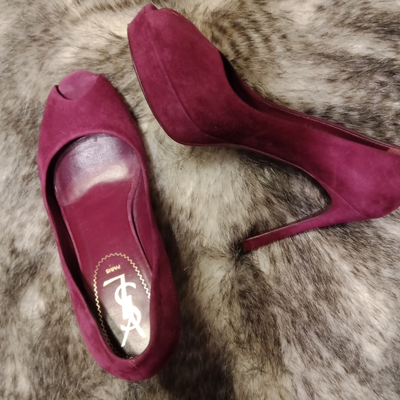 Yves Saint Laurent suede heels - Picture 16 of 16